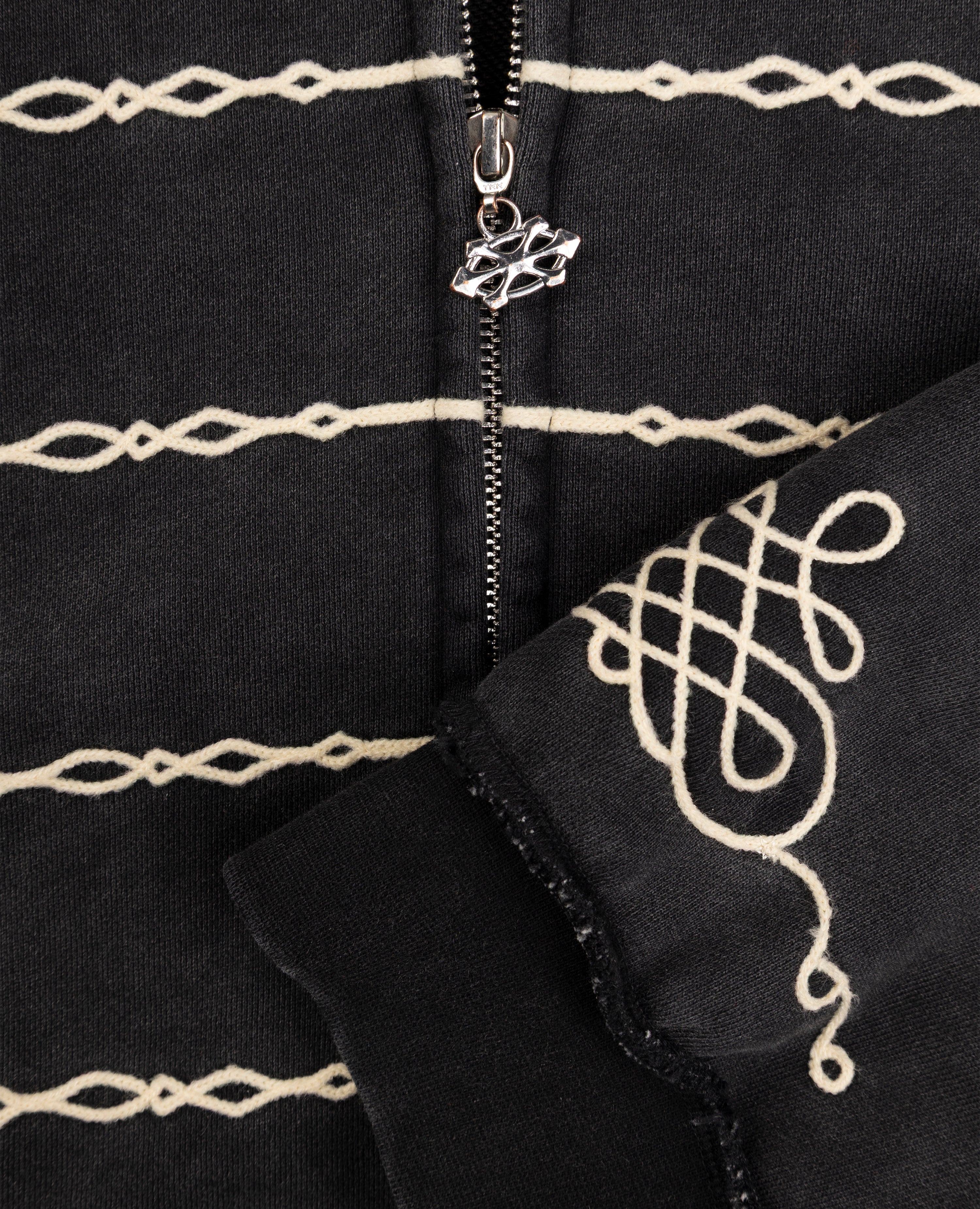 BLACK EMPIRE ZIP